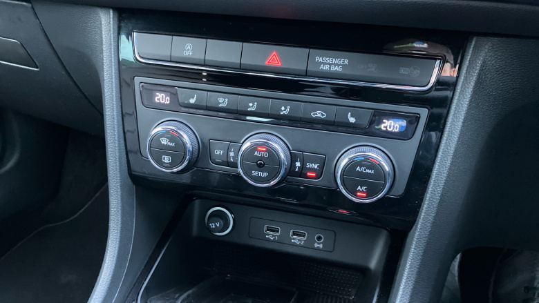 SEAT Ateca 1.4 EcoTSI Xcellence 5dr Petrol Estate